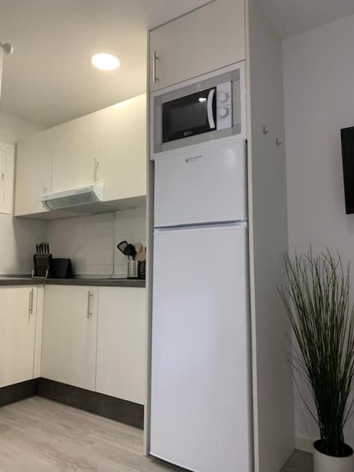 Apartamento Con Encanto Y Piscina Fuengirola Kültér fotó
